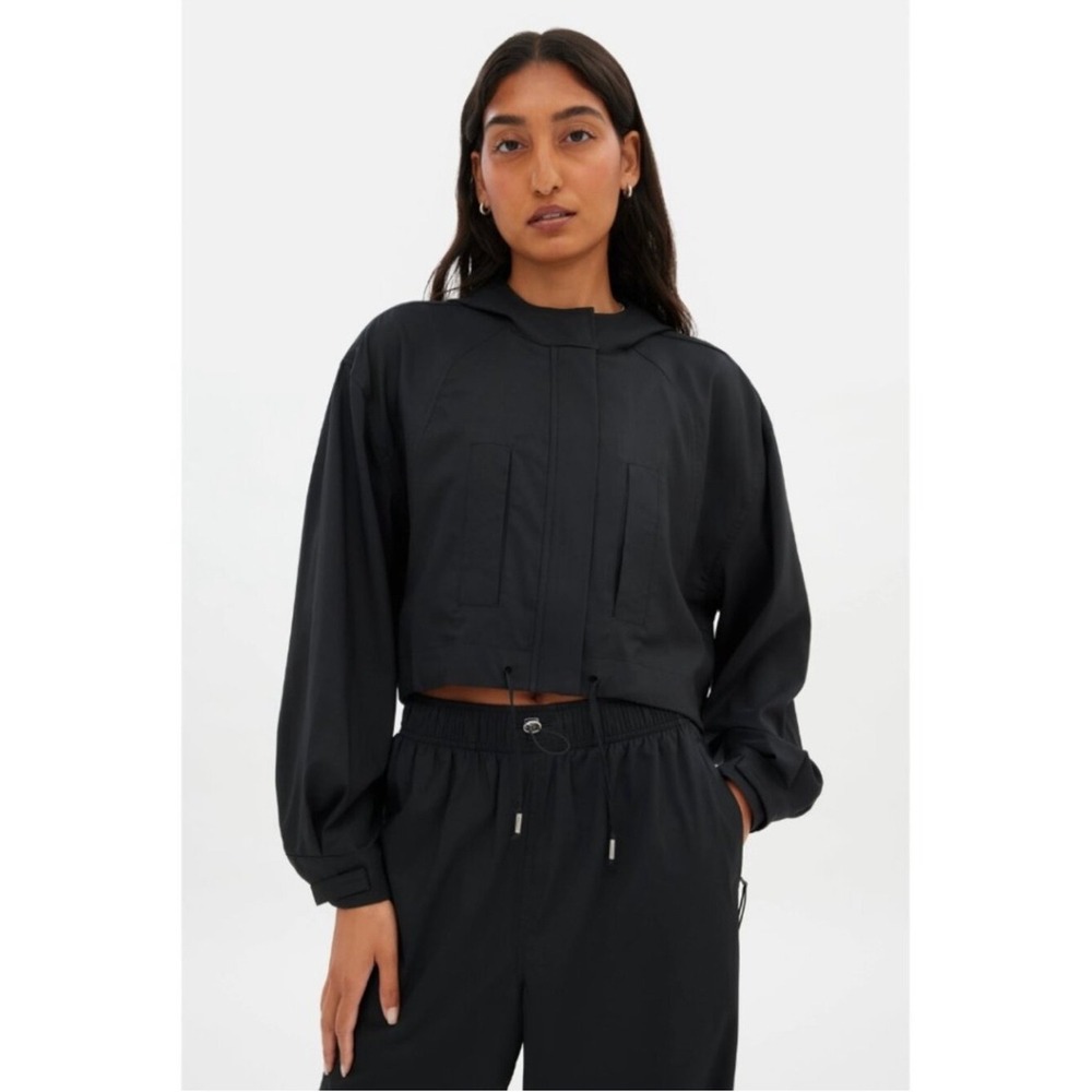 GIRLFRIEND COLLECTIVE Heidi Windbreaker Large Black Lightweight Jacket Hood NWT